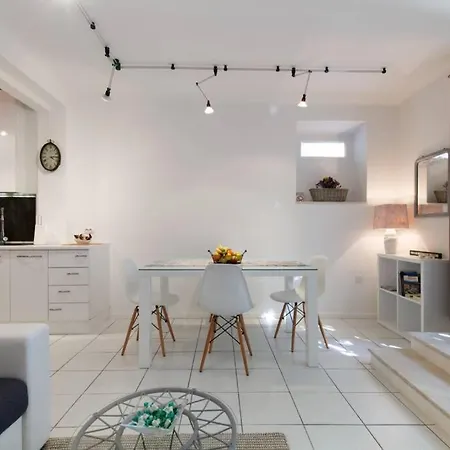 Apartment Joy4you Near And Center